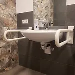 Alter Hirsch Guest house 3*