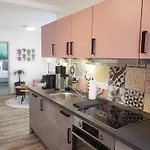 Alter Hirsch Guest house 3*