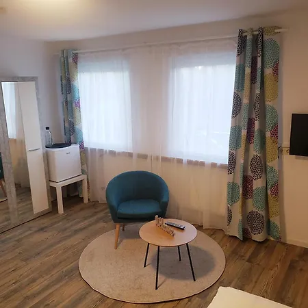Alter Hirsch Guest house *